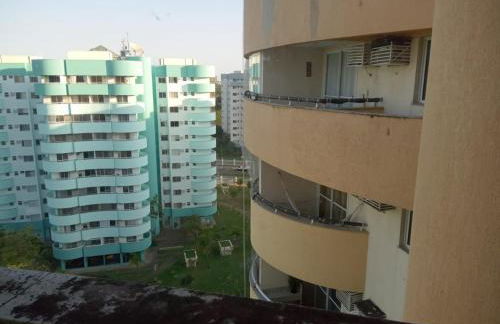 Mountain, lake and pool view apartment - Foto 19