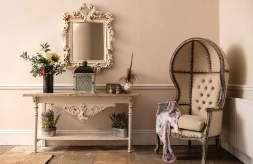 Downwood Vineyard Manor House in Idyllic Countryside - Photo 57