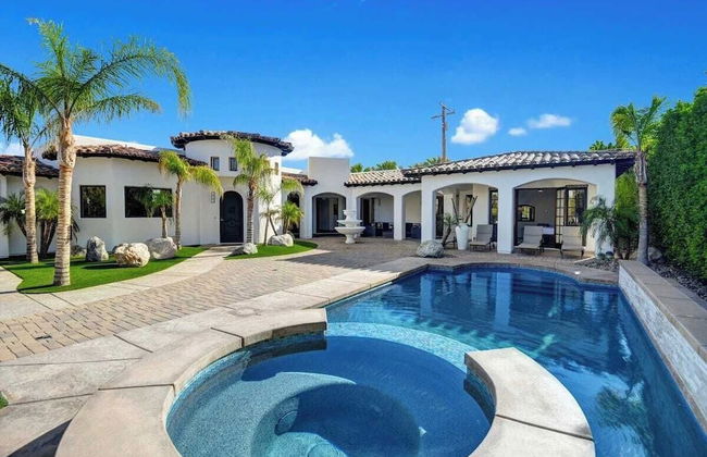 Villa Toscana by Avantstay Palatial Villa With Spa, Pool, Theater & Game Room! Permit#4769 - Foto 1