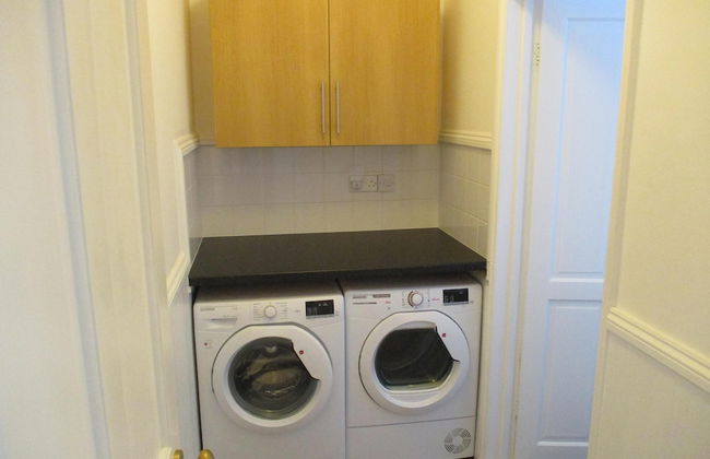 3 Bed Flat - Sleeps 5 - Garden - Parking - Wifi - Foto 10