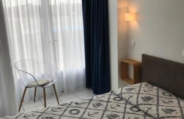 Rez de jardin 5 pers avec piscine, vue directe sur la plage à 40 m - Foto 5