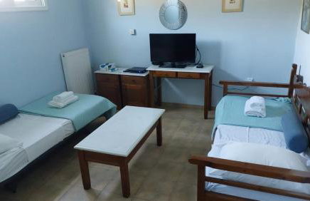 Lovely family villa with stunning sea views - Photo 20