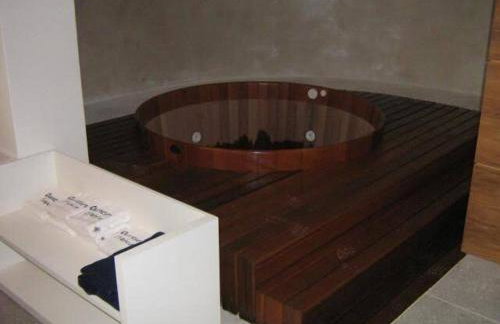 Quarto para Moças - Girls' Room - Somente Mulheres - Only Girls - Foto 6