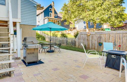 Charming Lake Mills Home Near Rock Lake and Beach - Foto 2