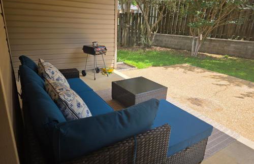 The Bama Bungalow 3BD Walk to the Game, Stay in Style - Foto 10