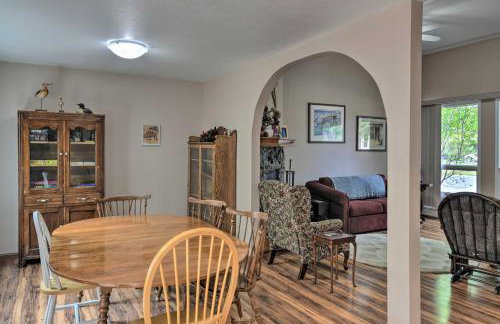 8 Mi to Dtwn Achorage! Home with Pet-Friendly Yard - Foto 8