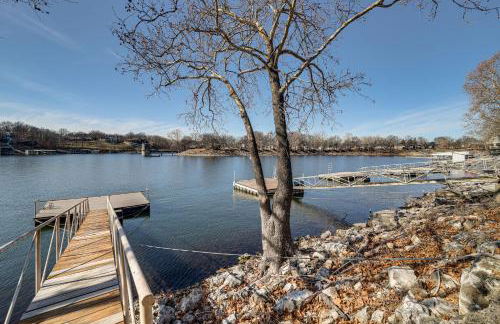 Lakefront Family Home with Dock and Views in Vinita! - Foto 27