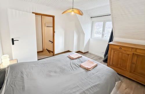 Gîte Rénové - Vue Imprenable Montagne - 2 Chambres - Photo 6