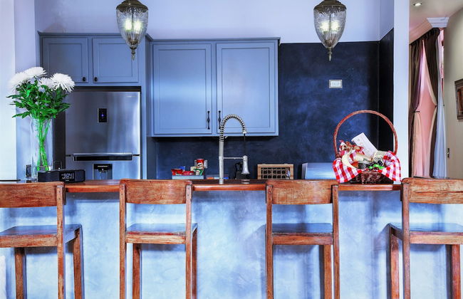 La Isabela Suites - Photo 20