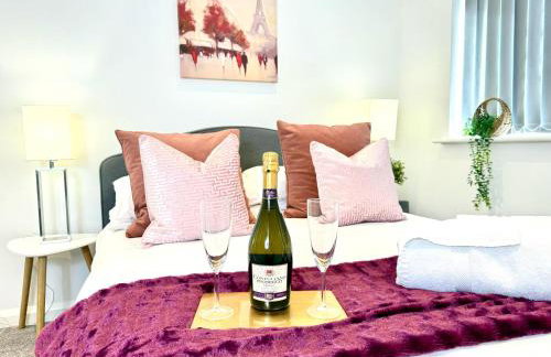 Hazel 1-Bedroom Cousy flat, Parking, WIFI, Prime location, Close to Blenheim Palace & Oxford - Foto 1