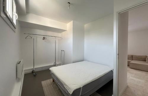 Appartement 2 pièces - Havre de Paix, Confort Moderne & Accès Rapide N12-RD30 - Foto 9