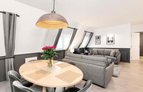 LivinParis - Luxury AC 2 & 3 Bedrooms Le Louvre - Foto 13