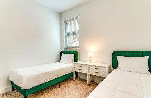 Patio and Pool Access Family Home in Tomball - Foto 19