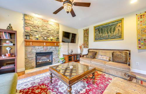 3 Mi to Carowinds Retreat with On-Site Fishing - Foto 1