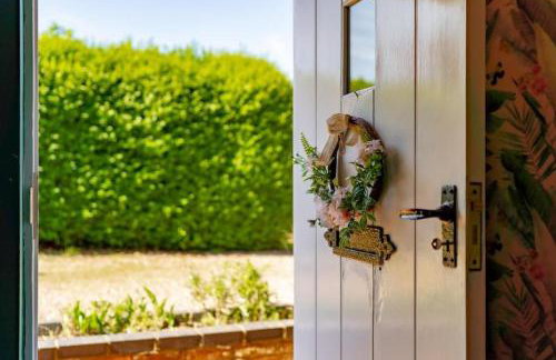 Thyme Cottage - Photo 1