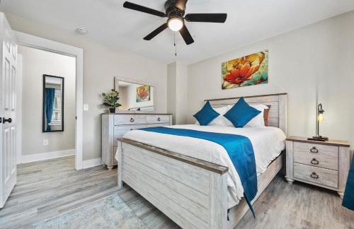 The Happy Place: 3BR Home on Quiet Street - Foto 13