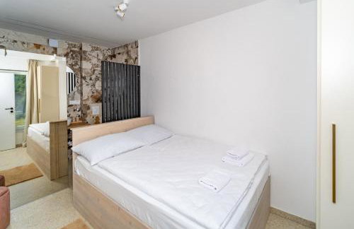 Riverside house with pool jacuzzi and sauna in Croatia - Foto 69