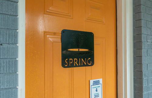 Spring Bungalow - A cozy getaway in downtown Hot Springs! - Foto 41