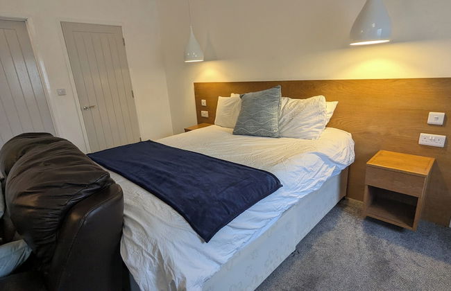 Captivating 1-bed Apartment, Merthyr Tydfil - - Foto 3