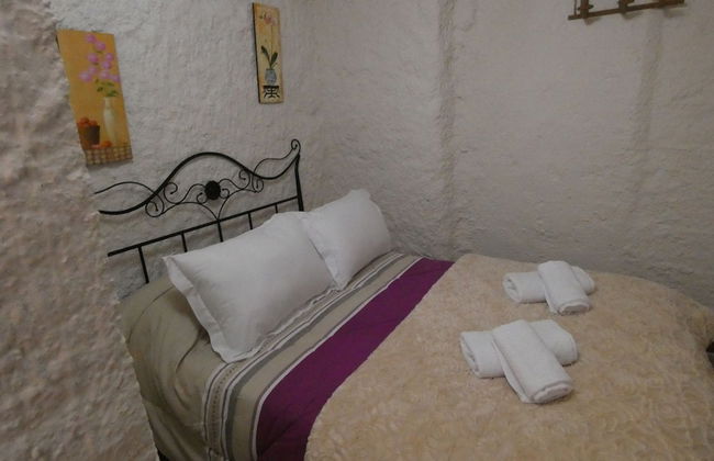 Cuevas La Solana - Photo 3