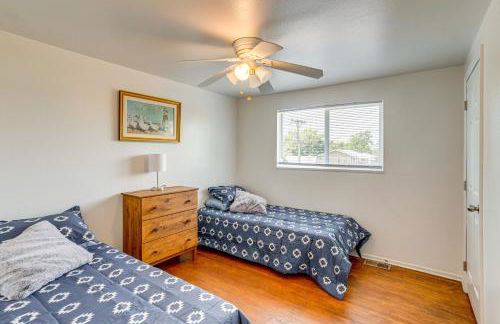 2 Mi to Hospitals Home with Private Yard in Aurora - Photo 16