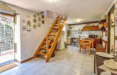 3 Bedroom Cozy Home In Lumarzo - Foto 10