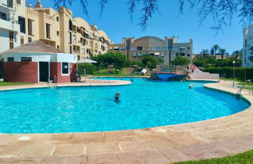 Primera linea de Playa de Martina - Foto 3