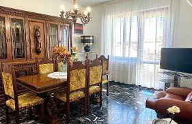 2-bedroom apartment ILLARIO - heart of Tuscany - airco & free parking - Foto 3