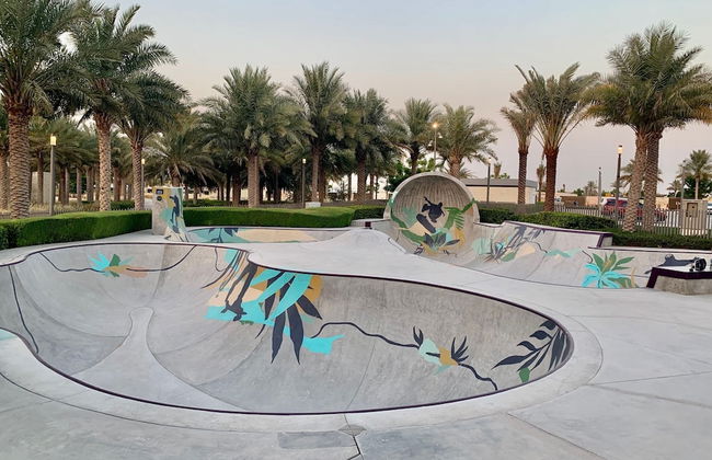 Luxurious Dubai Hills with balcony park view - Photo 36