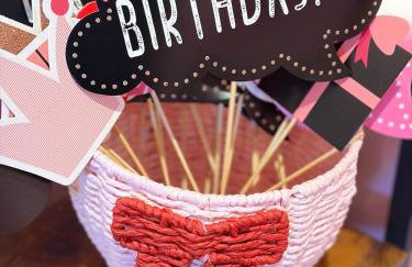 Pinksburgh pet-friendly by Strip, stadium, skyline - Foto 11