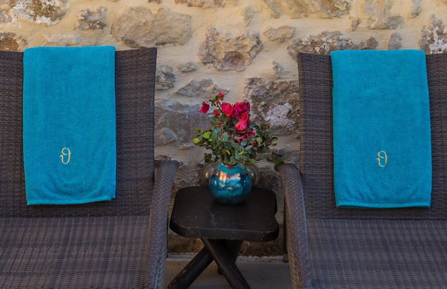 Villa Theta with private pool by Amara Living - Foto 32