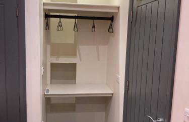 Central Sheffield 3BED 3BATH IV Pent-Apartment - Photo 38