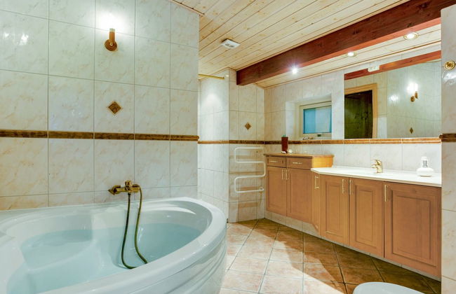 "Eljena" - 600m from the sea - Photo 8