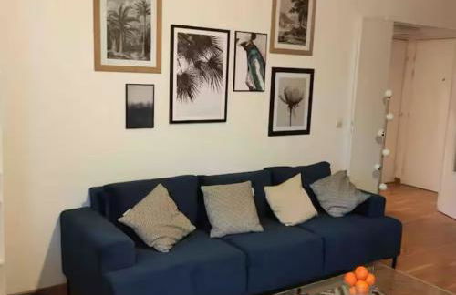 2 pieces Chatillon au pied du T2 - 10 minutes du metro - Foto 1