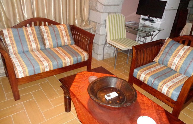 Menina Farm - Photo 80