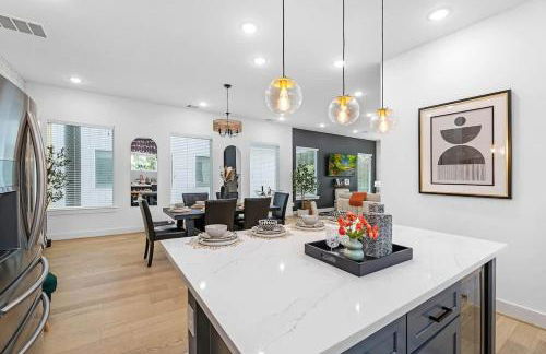 Downtown Oasis Rooftop with Skyline View - Foto 20