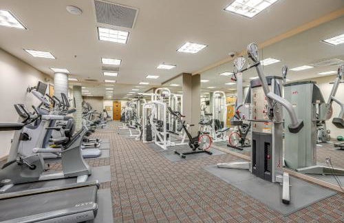 Luxe Condo with Private Patio and Perks in Emeryville! - Foto 22