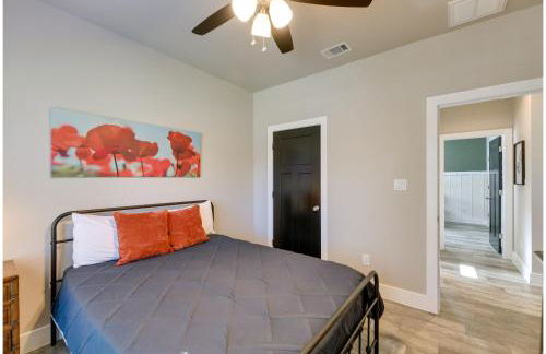 Centrally Located Stunning 3BR 2BA Near Downtown - Foto 24