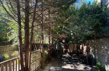Large DUPLEX Apt 2Bdrm 1Den-Metro - Photo 45