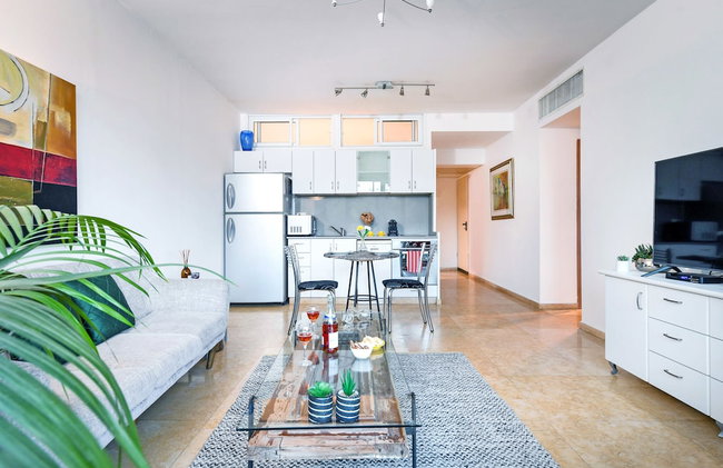 MAMAD - Deluxe 2BD Jaffa Dreams W Pool & Parking - Foto 10