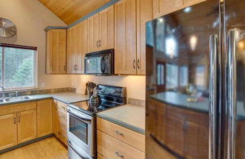 3 Mi to Lake Easton Sno-Park Family Cabin Escape! - Foto 10