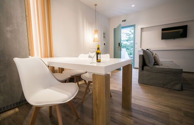 Sunrise Village - Foto 13