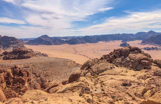 Off-Road + Hike in Wadi Rum Desert - Foto 2