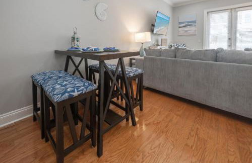 Beach Getaway for 15 A Few Steps from the Sand - Foto 64