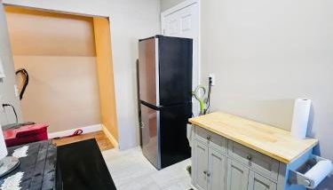 Suites on East Side near Whole Foods, Brown University, Miriam Hospital, MBTA, Downtown, - Foto 5