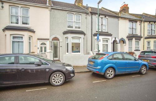 3 bedroom-Contractors-Professionals - Foto 22