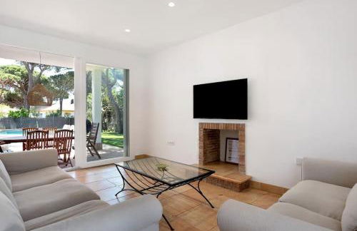 Villa Escocia, entre pinares y a pie de playa - Foto 14