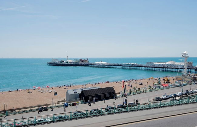 Direct Sea Views, Seafront Location & Free Parking - Foto 42