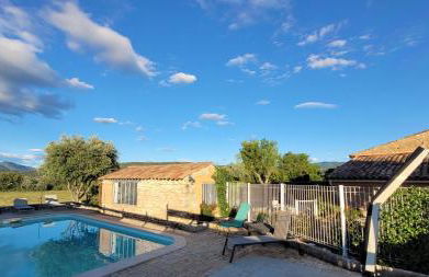 Location Gite avec Piscine Luberon ARTEMISS - Photo 1