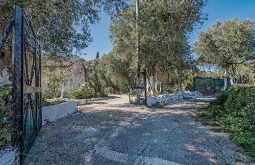 Village House In An Olive Grove! - Foto 16